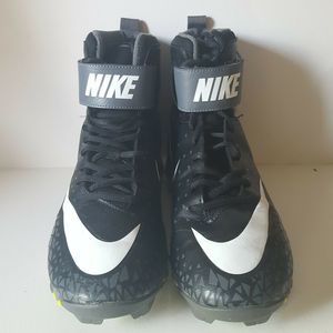 NIKE Force Savage Shark Size 10 Football Cleats